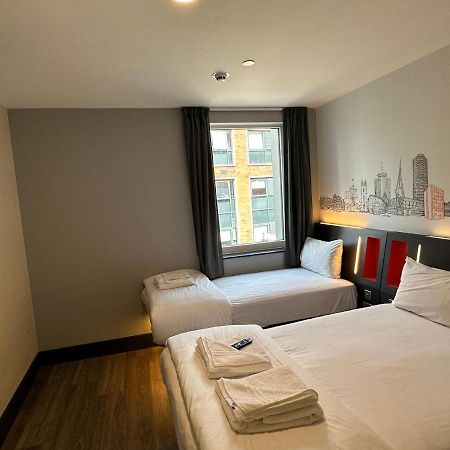 Easyhotel Cardiff Dış mekan fotoğraf